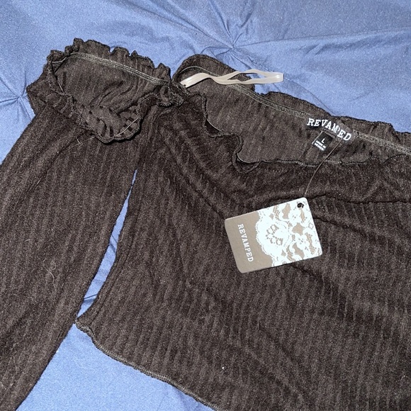 Off the shoulder cropped shirt - Picture 4 of 4